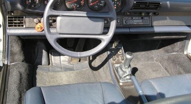Porsche 959 Speedster Dashboard
