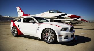 Ford Mustang GT US Air Force Thunderbirds