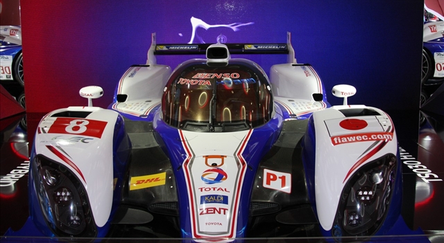 Toyota TS030 Hybrid Front View