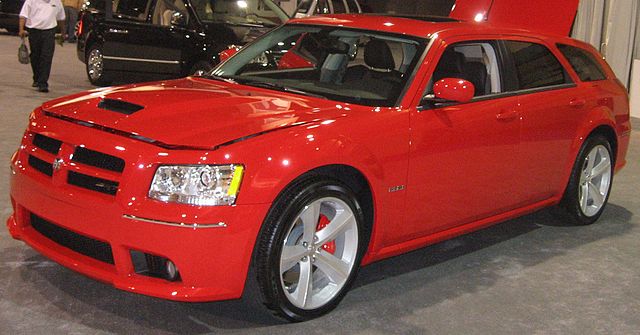 2008_Dodge_Magnum_SRT-8_DC