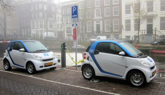 car2go_amsterdam_smart_ed_cropped